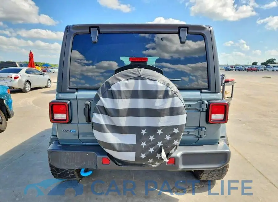 1C4RJXN61RW206268# 6