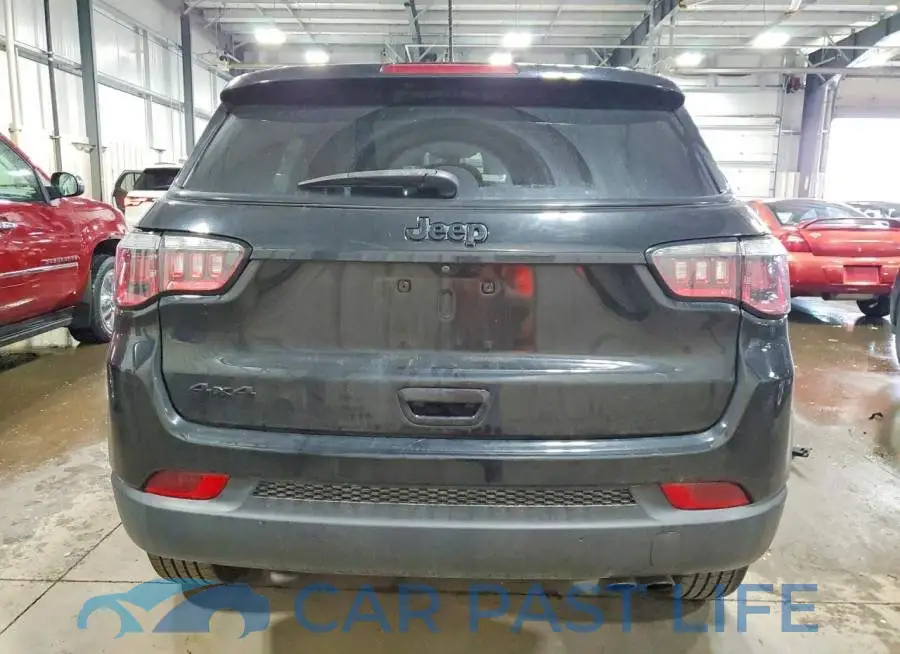 3C4NJDBB0JT304085# 6