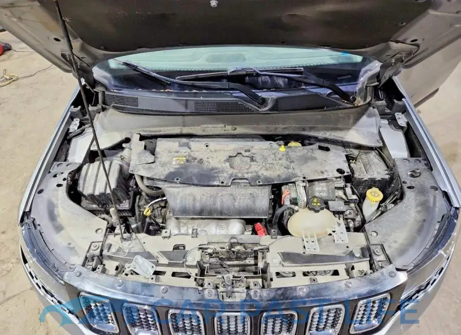 3C4NJDBB4MT520848# 12