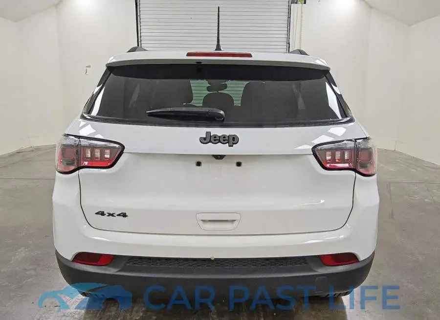 3C4NJDBN8TT160069# 6