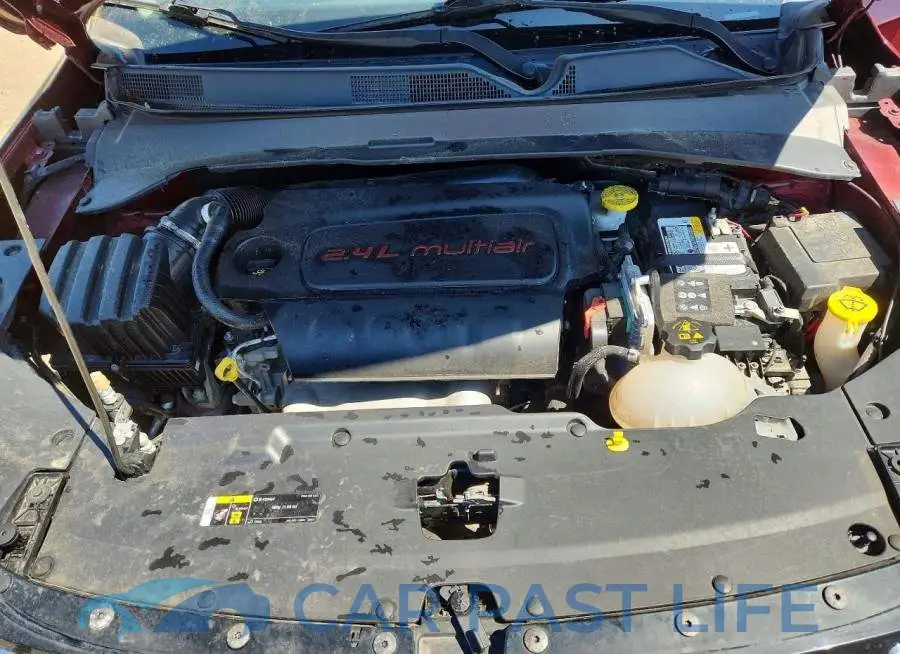 3C4NJDCB9NT199972# 11