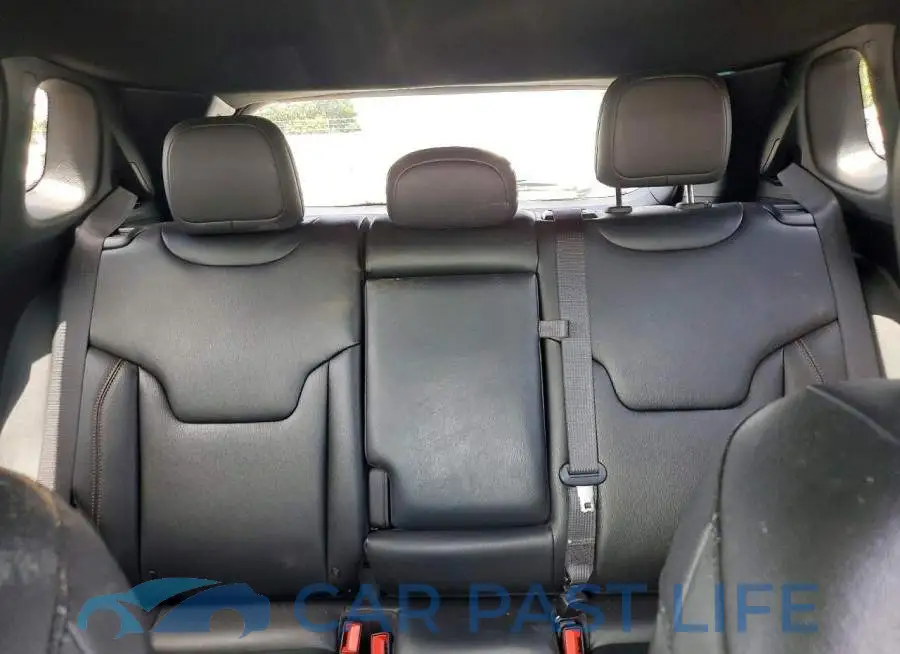3C4NJDCN7RT138510# 10