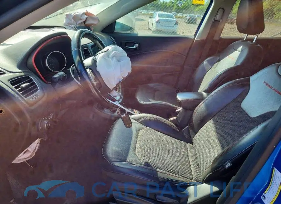 3C4NJDDB8LT151472# 7