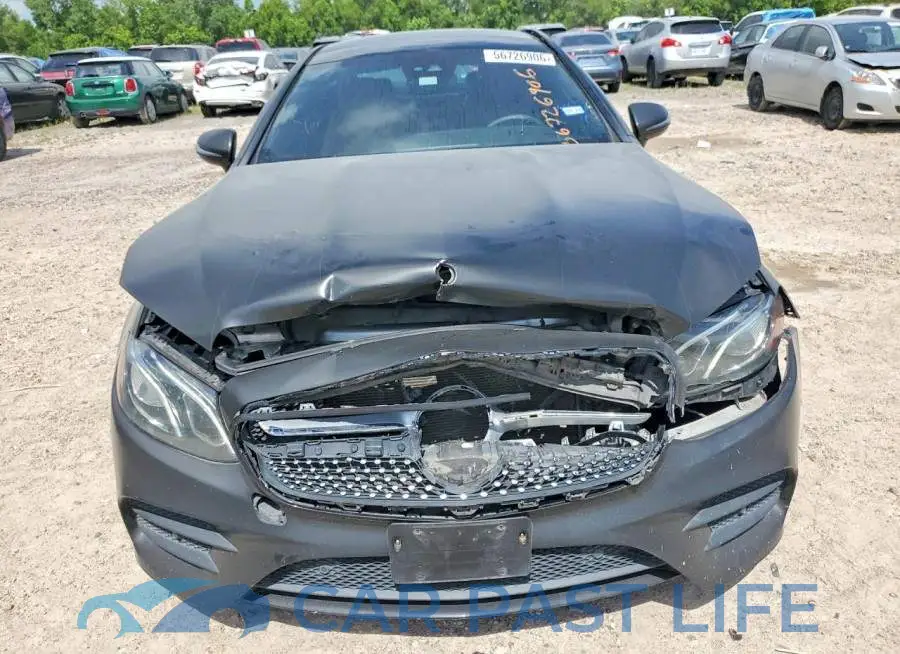 WDD1J6FB4JF017658# 5