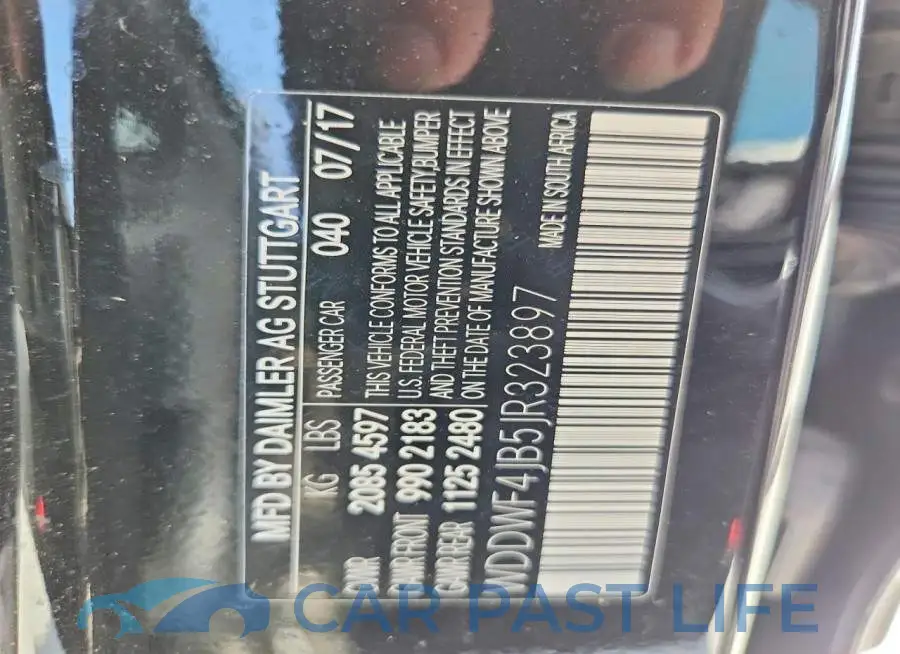 WDDWF4JB5JR323897# 12