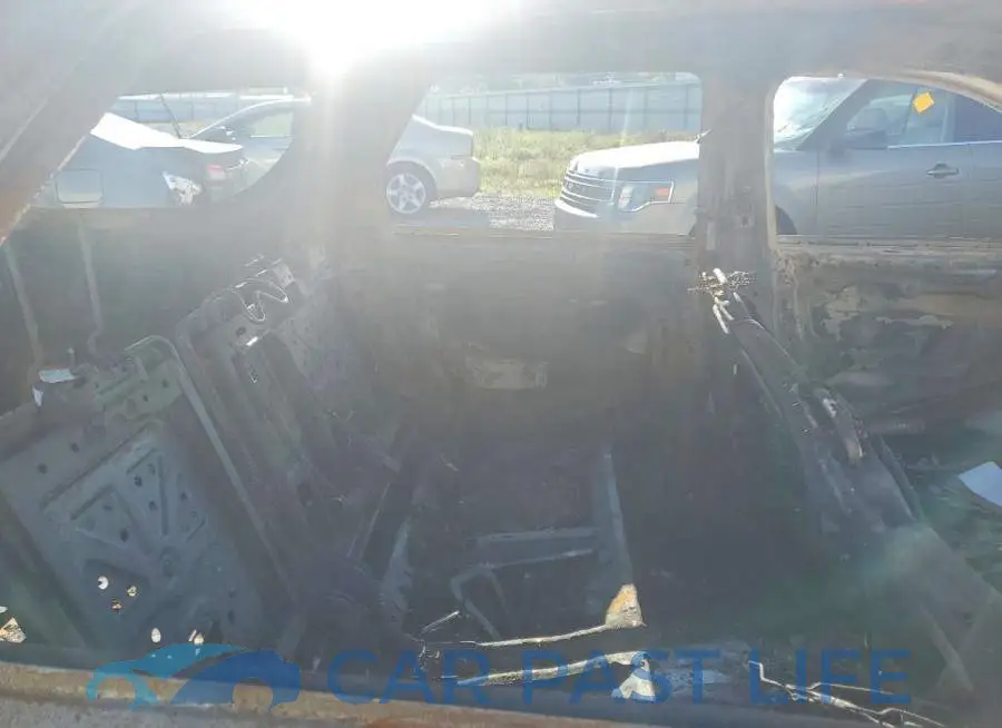 1C4RDJAG9LC395960# 11