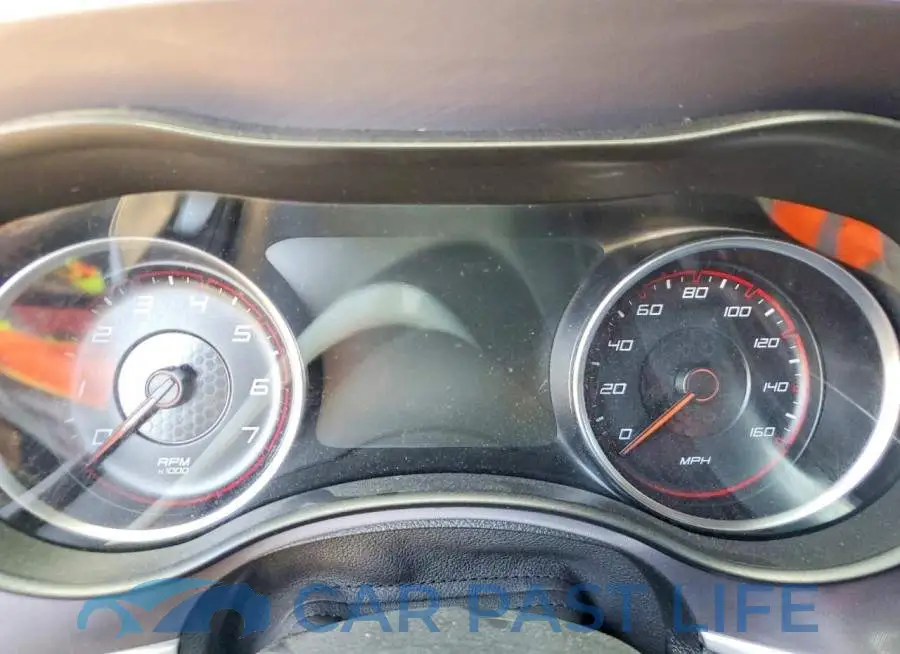 2C3CDXCT8LH163032# 9
