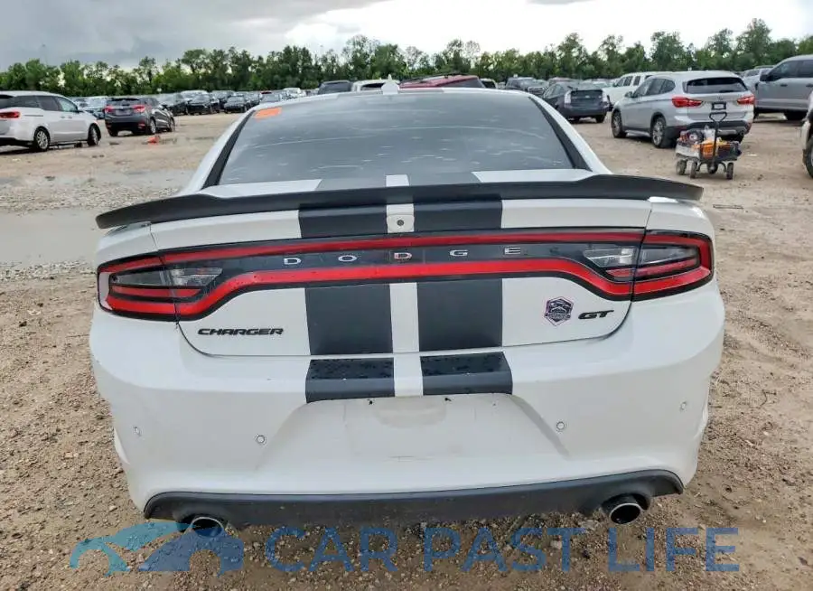 2C3CDXHG1KH728697# 6