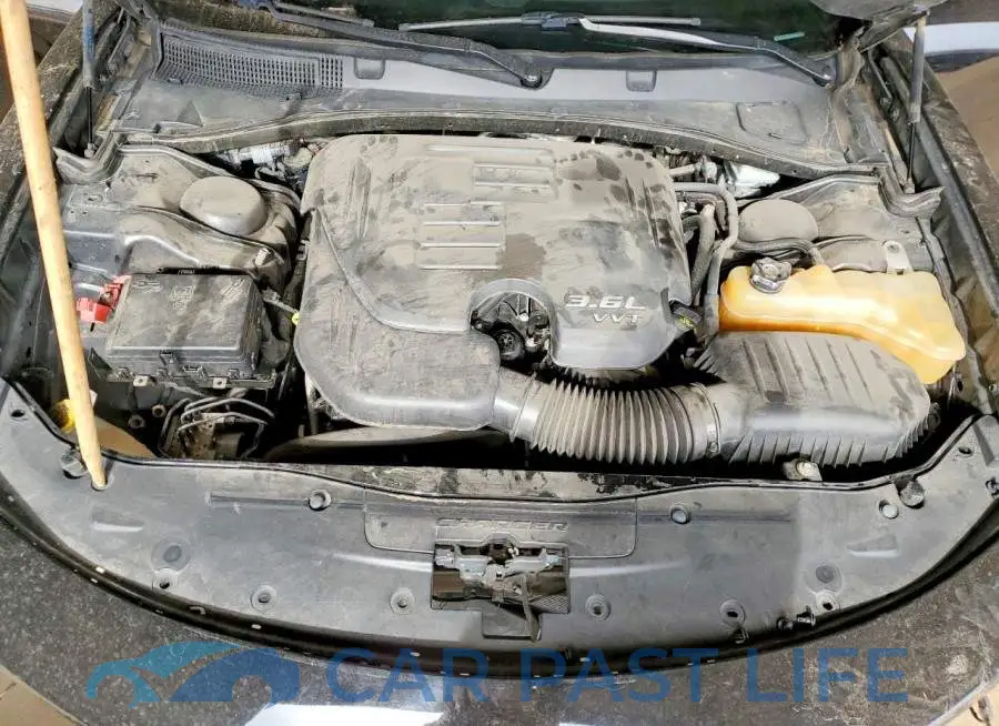 2C3CDXHG6HH529055# 11