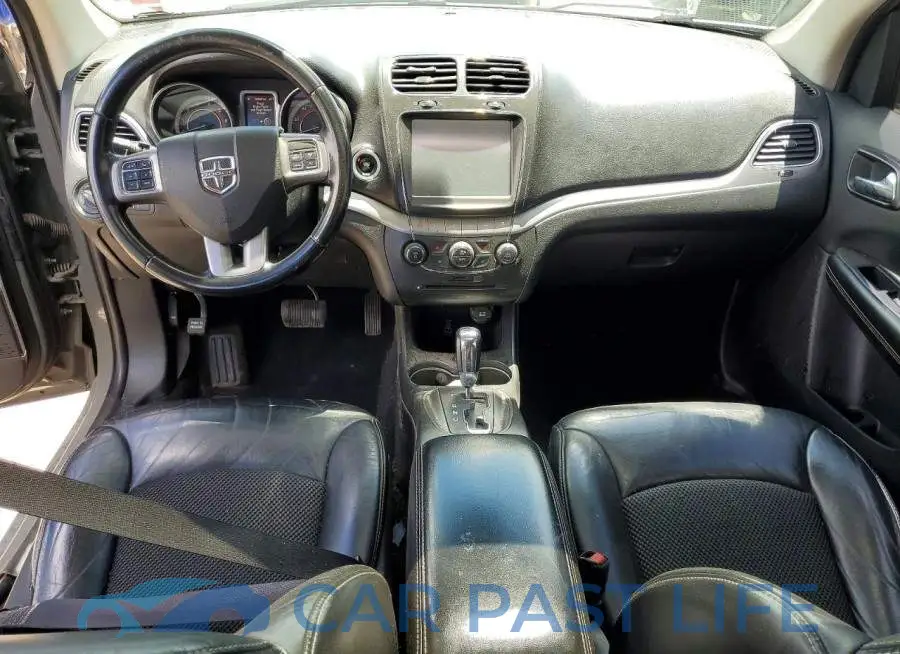 3C4PDCGB7LT272628# 8