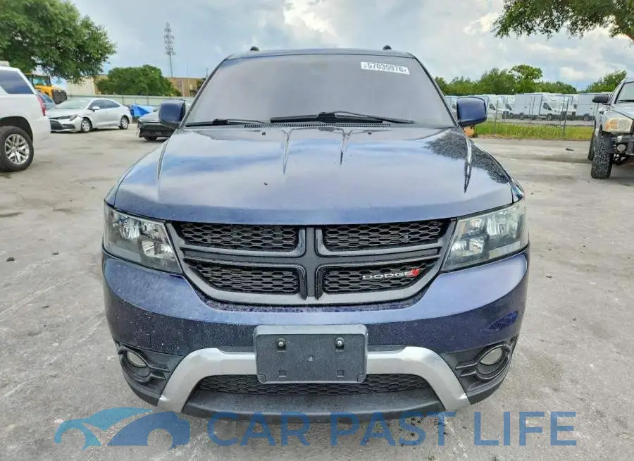 3C4PDCGB9LT225889# 5