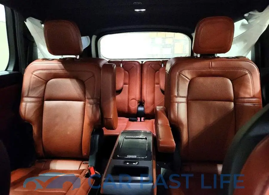 5LM5J7XC8SGL16079# 10