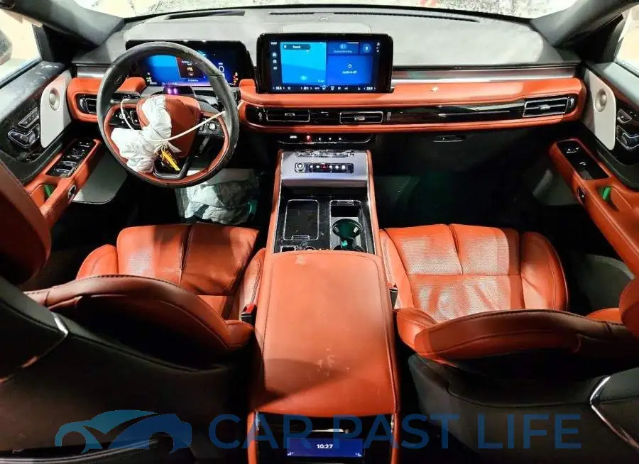 5LM5J7XC8SGL16079# 8