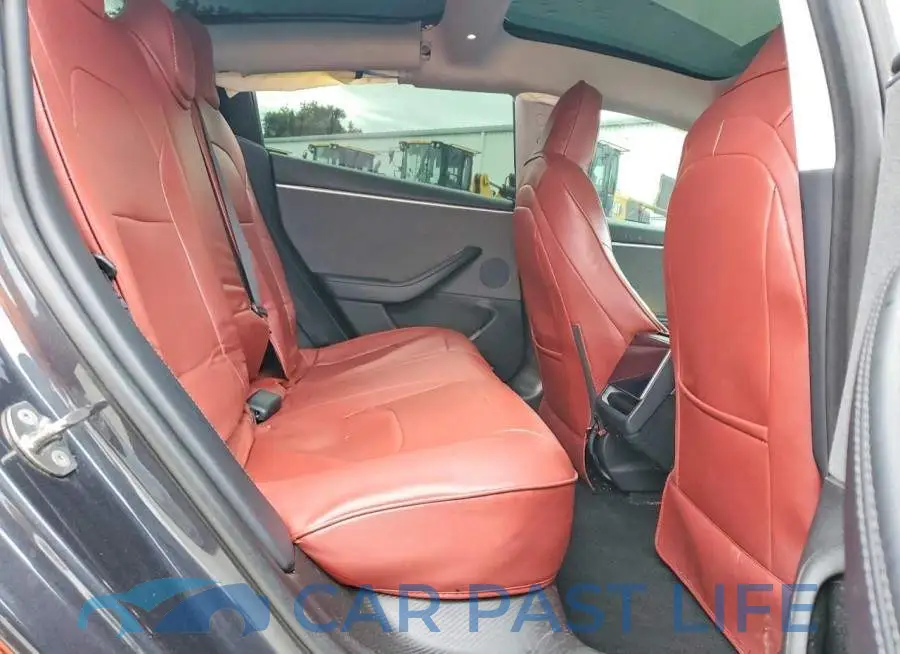 5YJ3E1EAXRF783610# 10