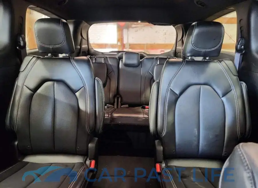 2C4RC1BG3SR532009# 10