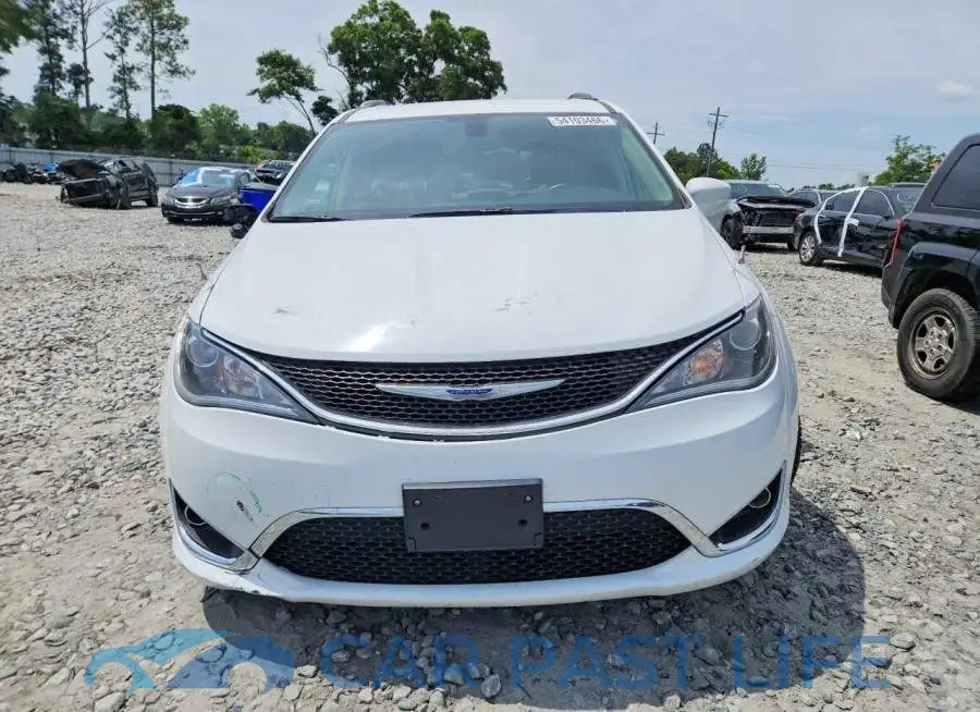 2C4RC1BG4JR246393# 5