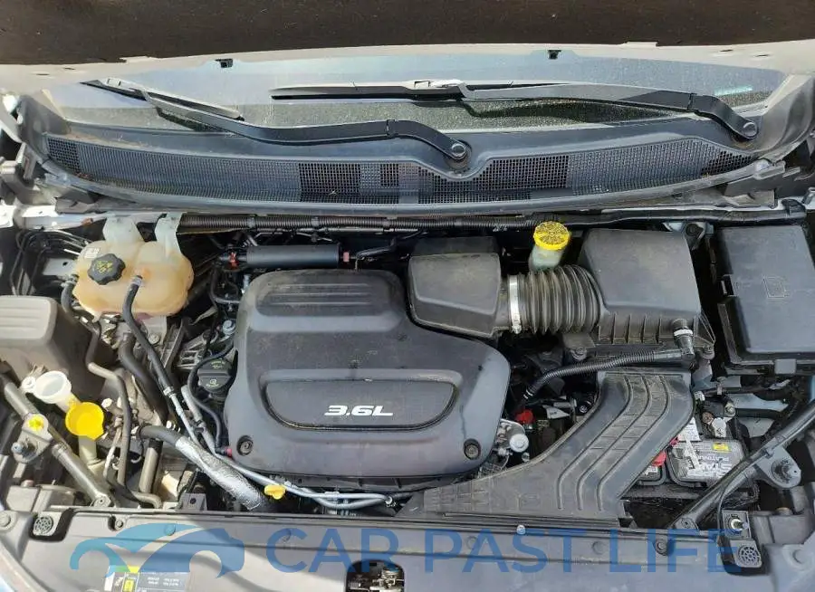 2C4RC1BG4JR246393# 12
