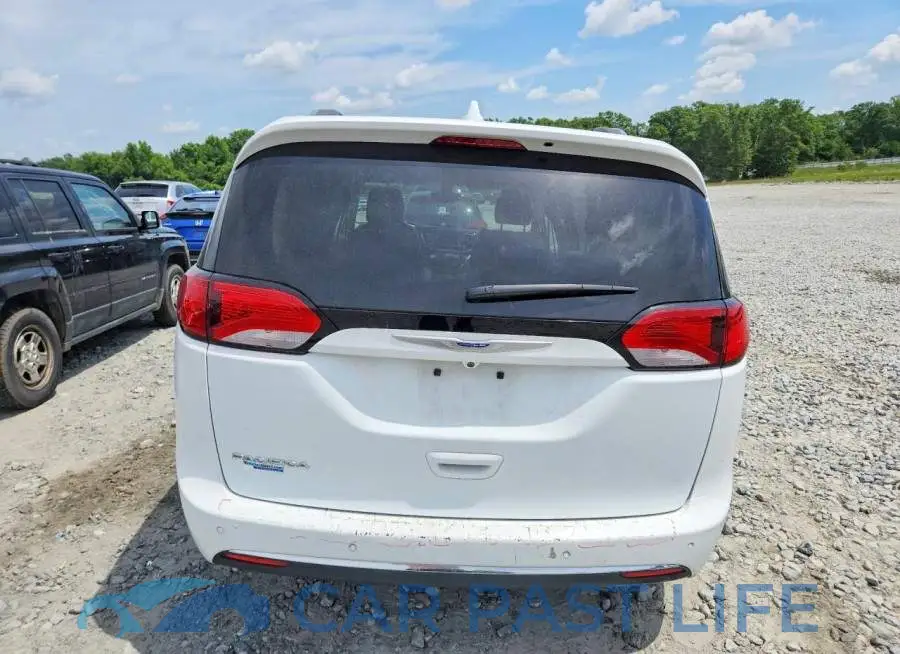 2C4RC1BG4JR246393# 6