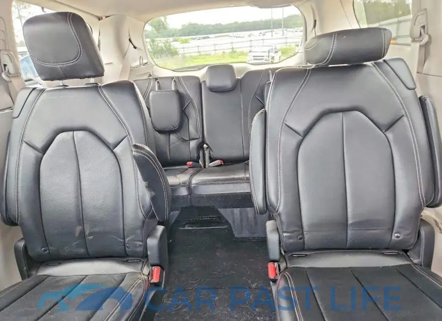 2C4RC1BG4NR155386# 10