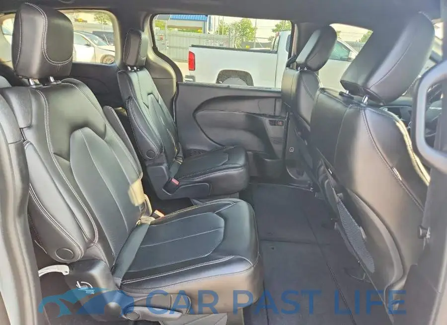 2C4RC1BGXPR505770# 11
