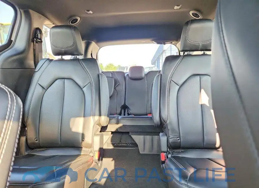 2C4RC1BGXPR505770# 10