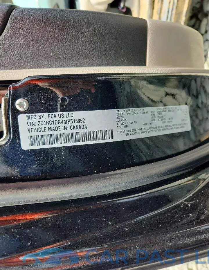 2C4RC1DG4MR516952# 13