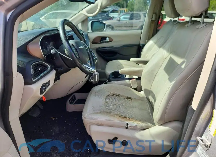 2C4RC1EG4HR506426# 7