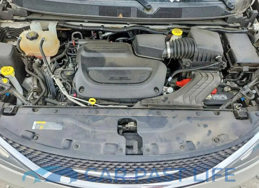 2C4RC1FG4LR124517# 12