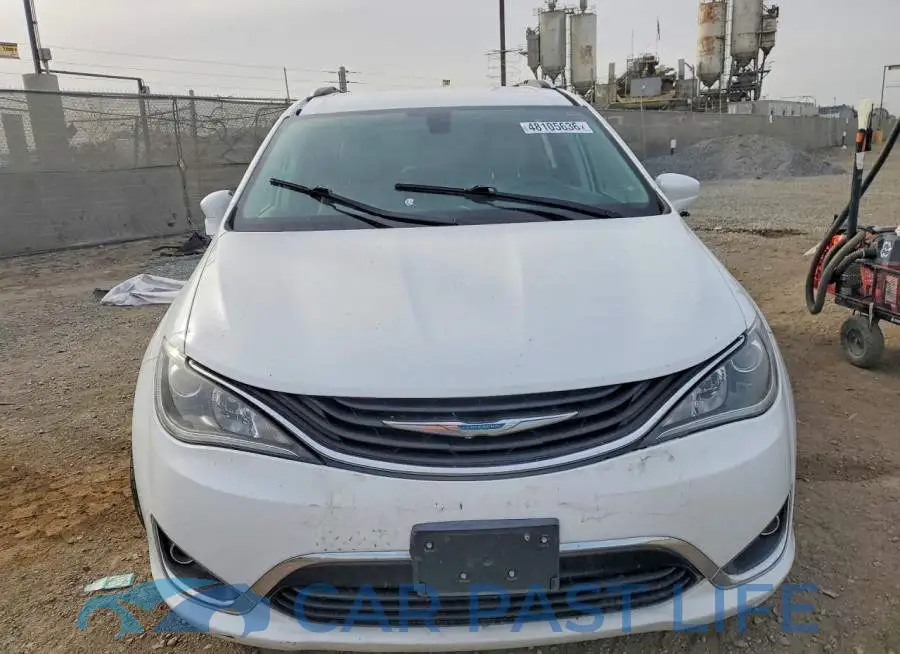 2C4RC1L76JR213782# 5