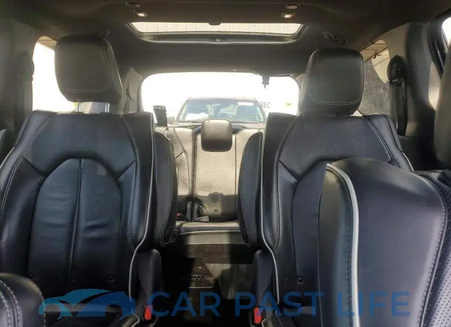 2C4RC1N72LR112190# 10
