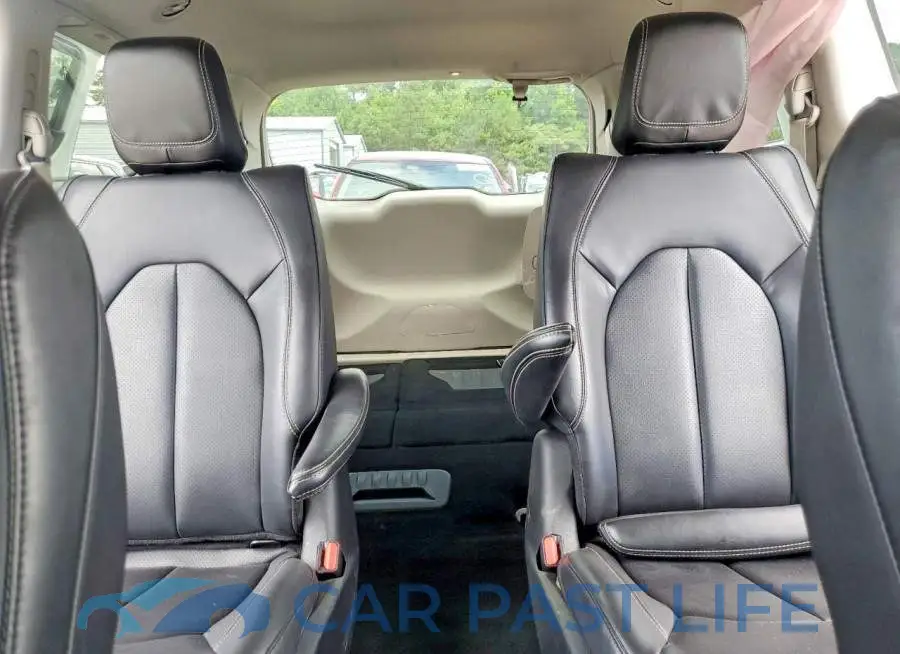 2C4RC1S72RR115104# 10