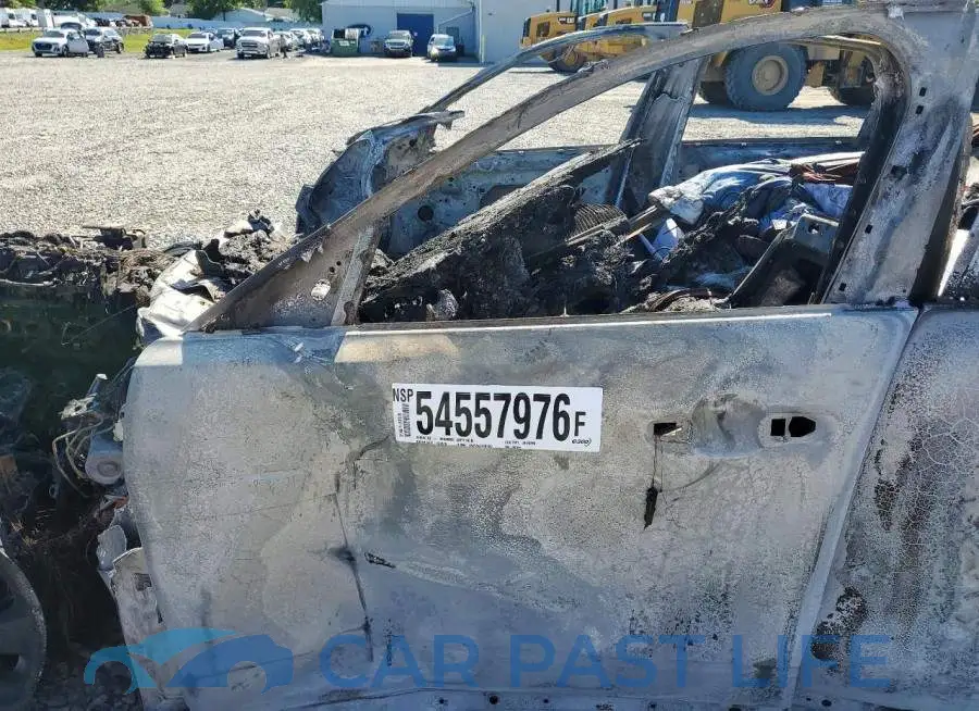 SADCJ2EX3NA696399# 7