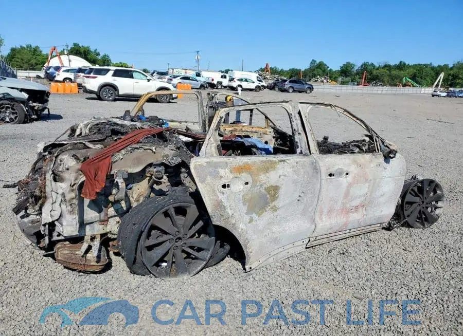 SADCJ2EX3NA696399# 3