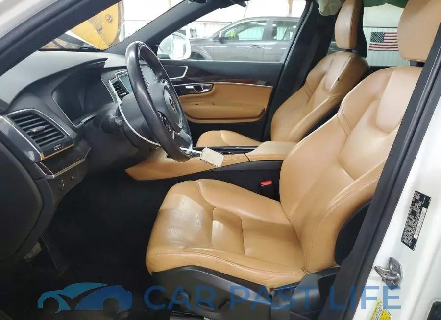 YV4A22PK1K1418725# 7