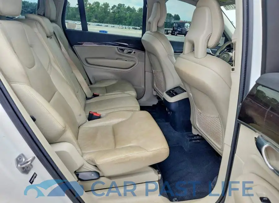 YV4A22PK9J1379588# 11