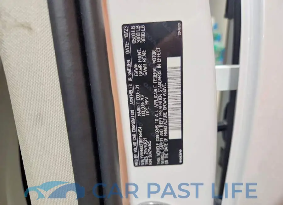 YV4H60CF8R1189454# 13