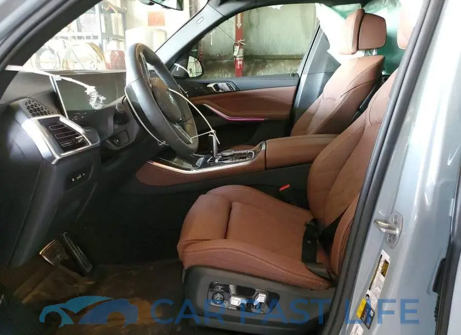 5UX43EU05T9407035# 7