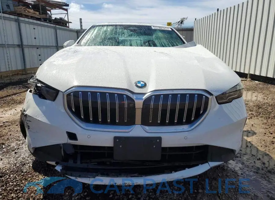 WBA43FJ01TCV64041# 5