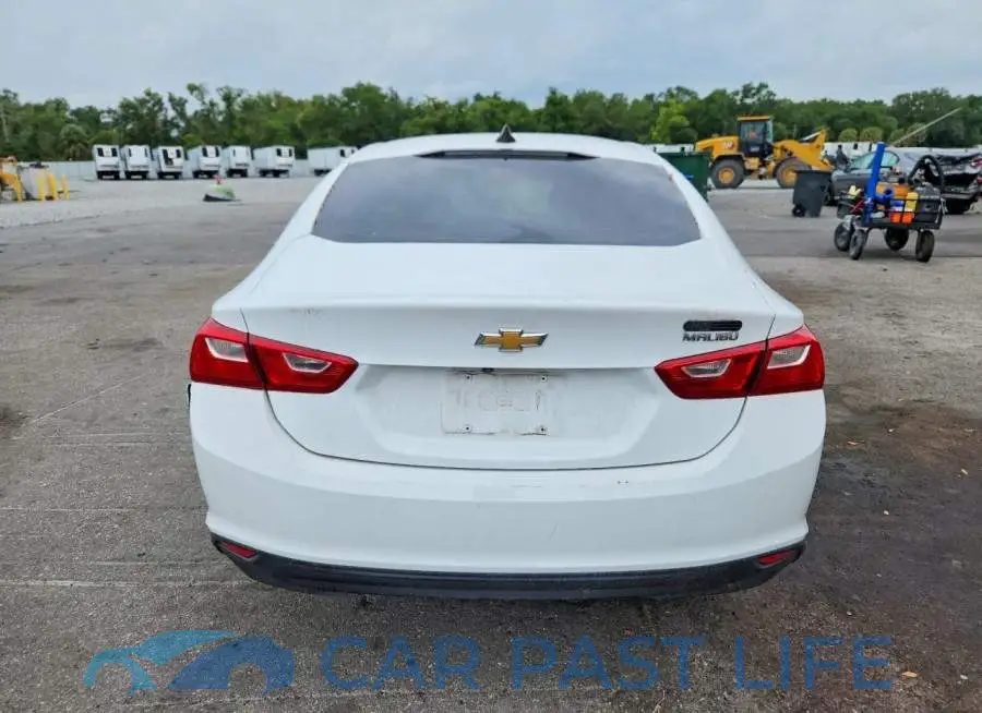 1G1ZB5ST0JF155838# 6
