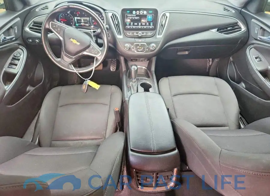 1G1ZD5ST2JF183196# 8
