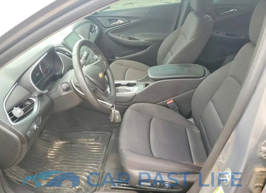 1G1ZD5ST2JF187698# 7