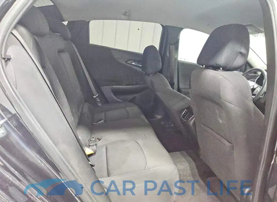 1G1ZD5ST3PF137384# 10