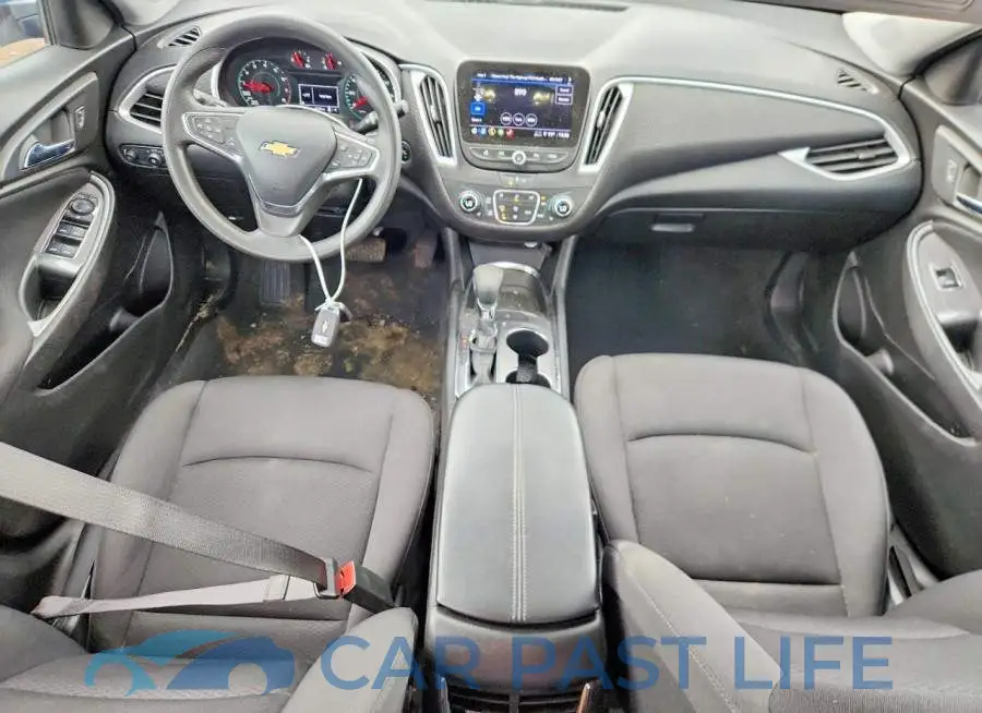 1G1ZD5ST4PF242063# 8