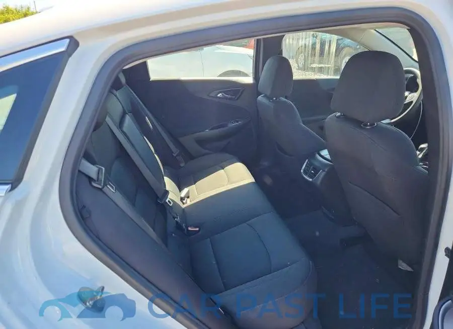 1G1ZD5ST5NF177866# 10