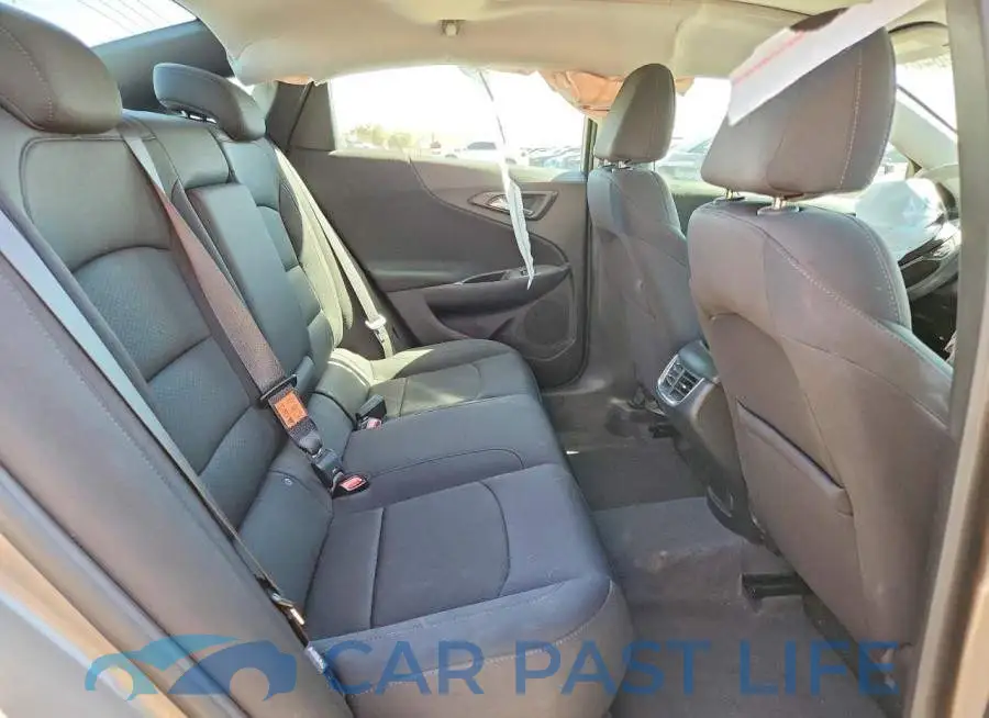 1G1ZD5ST5RF170454# 10