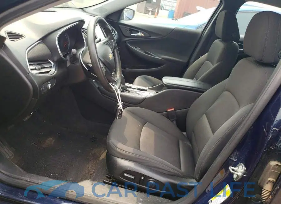 1G1ZD5ST9JF138210# 7
