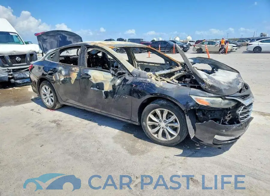 1G1ZD5ST9PF167957# 4