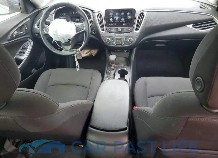 1G1ZG5ST3SF108306# 8