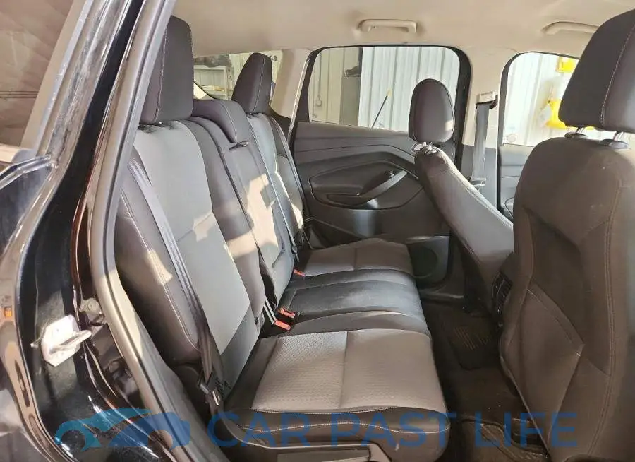 1FMCU9G94HUD37068# 11