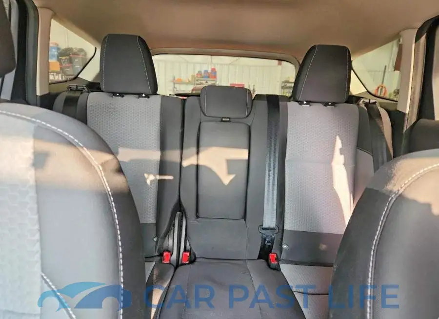 1FMCU9G94HUD37068# 10